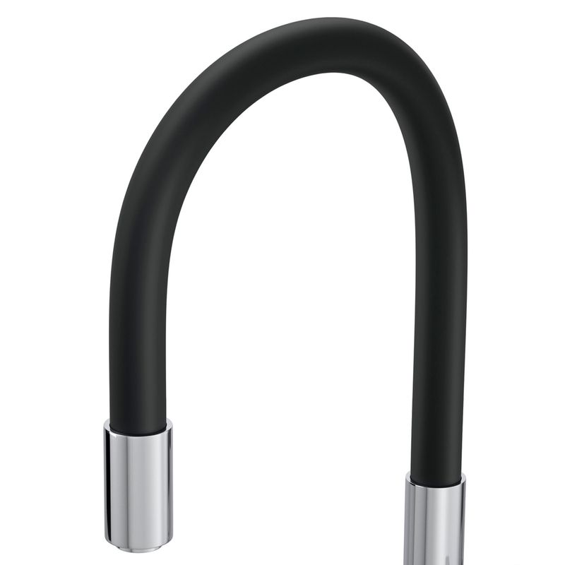 torneira-hydra-hydramotion-flexivel-de-parede-preta-cromada-2