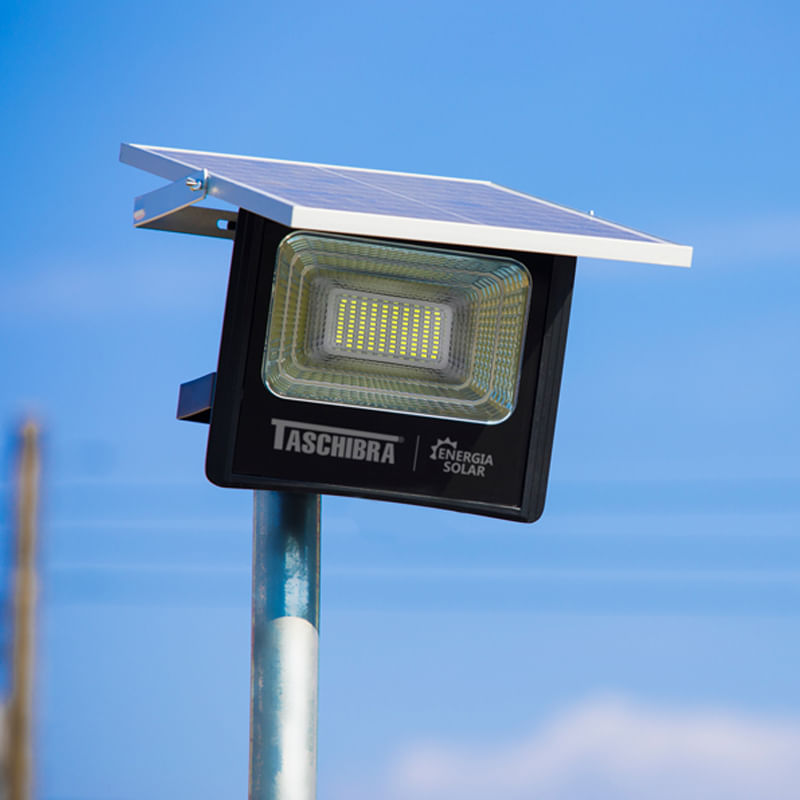 Refletor-Led-Solar-Taschibra-TR-Sun-25W-Preto-6500K-Luz-Branca-4
