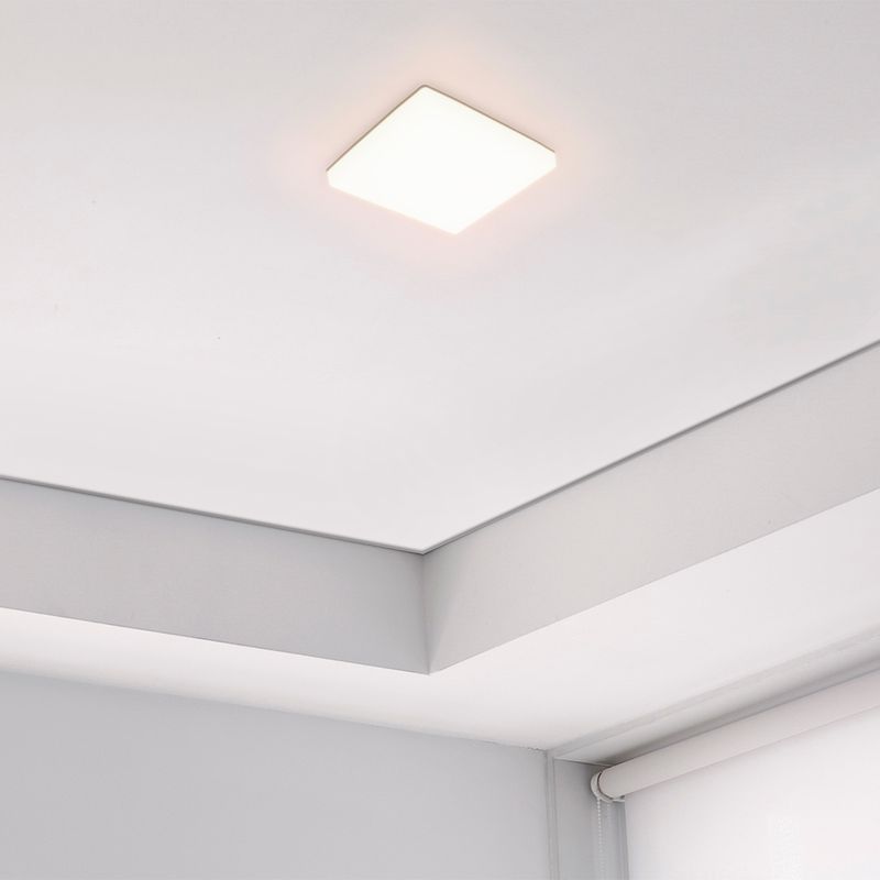 painel-de-led-taschibra-frameless-quadrado-sobrepor-embutir-12w-bivolt-luz-amarela-3