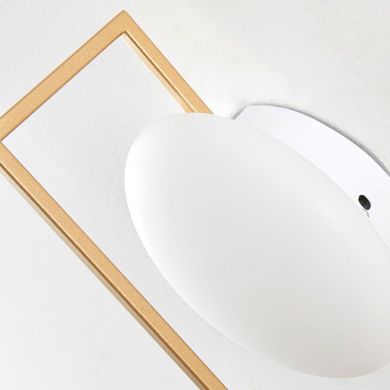 arandela-nordecor-rony-5w-led-bivolt-dourada-fosca-3