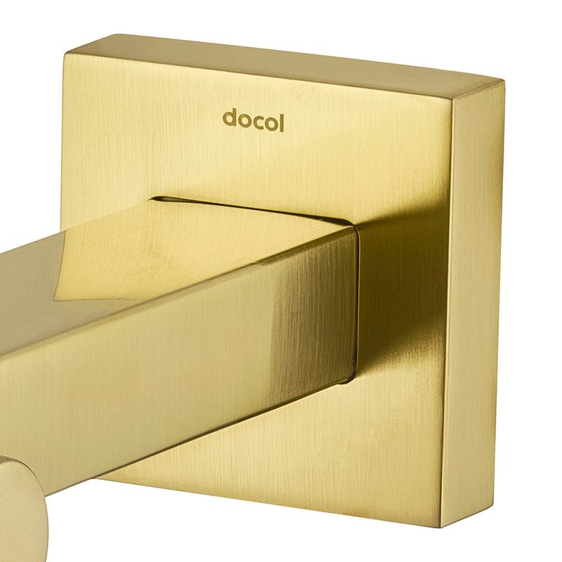 torneira-docol-stillo-823472-de-parede-ouro-escovado-3
